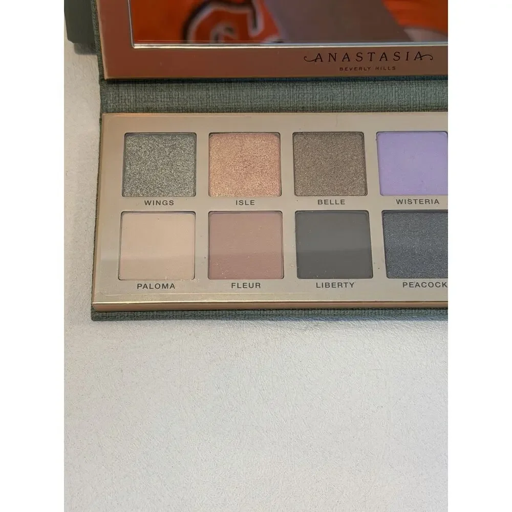 Anastasia Beverly Hills Nouveau Eyeshadow Palette New In Box